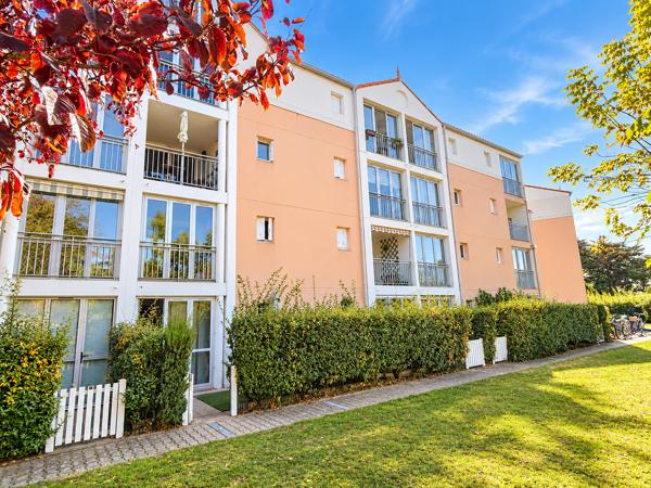 Appartement
         2 pièces
        - 31 m² 119 000 €*