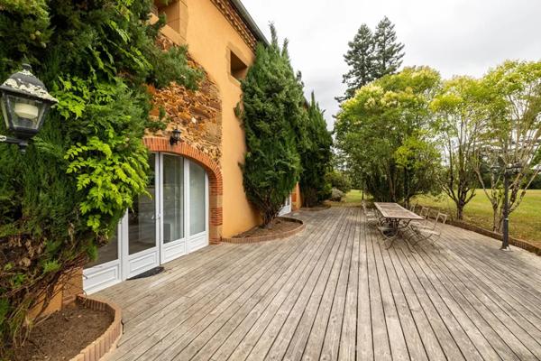 demeure de prestige 32 pièces 1300m² à vendre à Auch