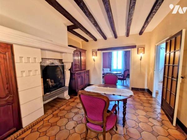 MAISON de VILLE 