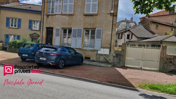42190 CHARLIEU   -  IMMEUBLE + MAISON