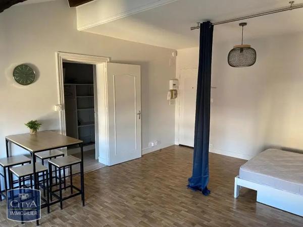 Appartement à louer 1 pièce 34.9m² Niort (79000)