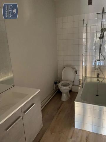 Appartement à louer 1 pièce 34.9m² Niort (79000)