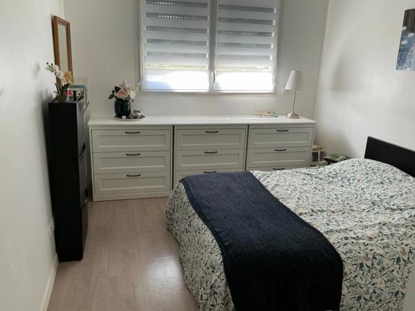 Appartement récent à vendre 5 pièces 95m2, grande terrasse MERIGNAC (33)
