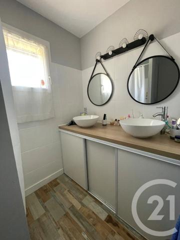 Maison à vendre  4 pièces - 85,39 m 2   COUTRAS  - 33