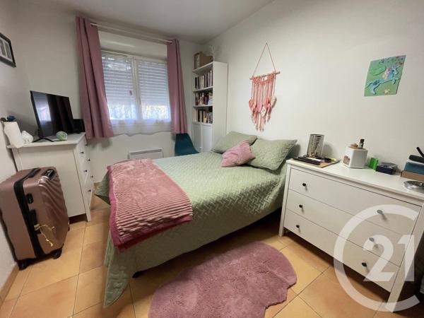 Maison à vendre  4 pièces - 85,39 m 2   COUTRAS  - 33