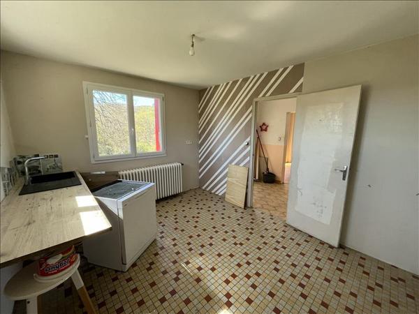 Maison à vendre |  Le Lardin-Saint-Lazare |  4 pièces | 99 m²