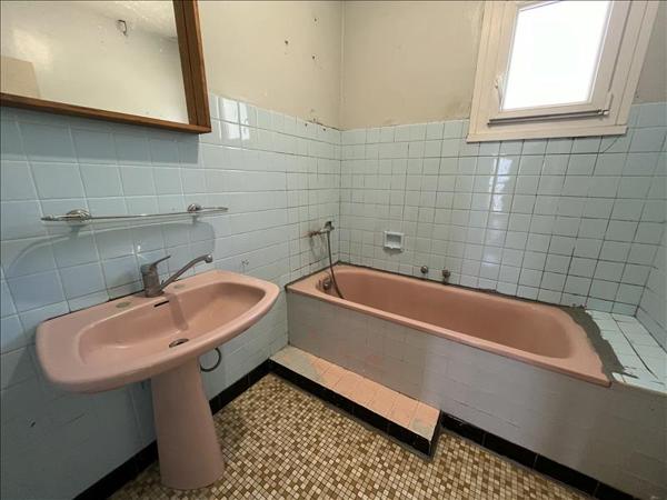 Maison à vendre |  Le Lardin-Saint-Lazare |  4 pièces | 99 m²