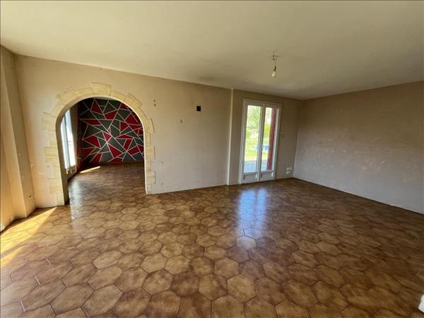 Maison à vendre |  Le Lardin-Saint-Lazare |  4 pièces | 99 m²