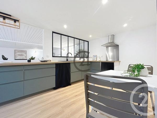 Maison à vendre  5 pièces - 135 m 2   GUERANDE  - 44