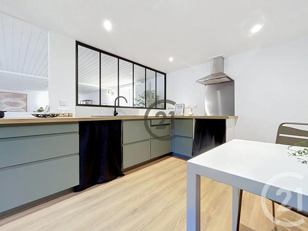 Maison à vendre  5 pièces - 135 m 2   GUERANDE  - 44