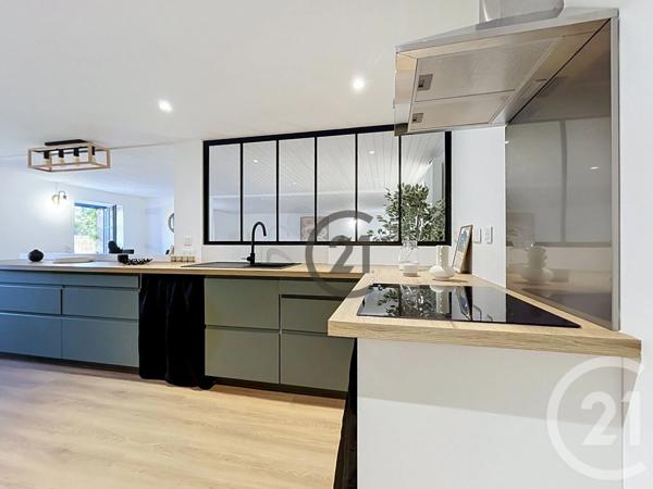 Maison à vendre  5 pièces - 135 m 2   GUERANDE  - 44