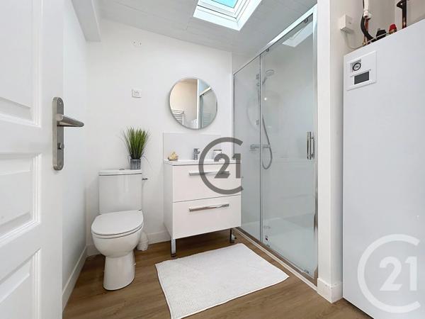 Maison à vendre  5 pièces - 135 m 2   GUERANDE  - 44