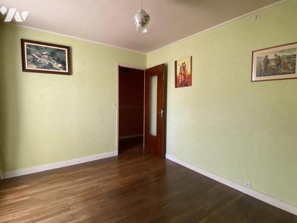 MAISON 71M² A RENOVER  - PARCELLE 1100M²