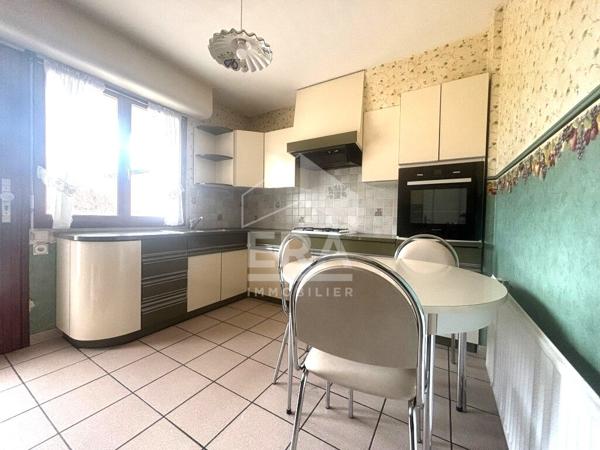 COURRIERES individuelle 170 m² 6 chambres avec grand jardin