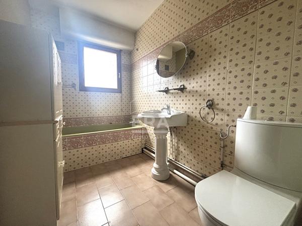 COURRIERES individuelle 170 m² 6 chambres avec grand jardin