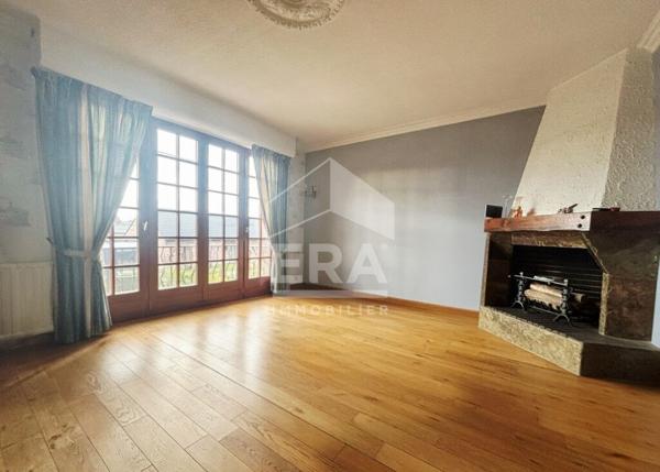 COURRIERES individuelle 170 m² 6 chambres avec grand jardin