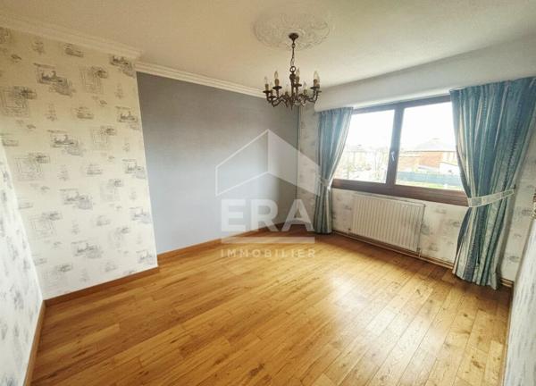 COURRIERES individuelle 170 m² 6 chambres avec grand jardin