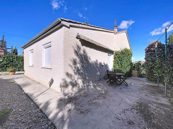 Manosque, maison 4 pièces 81 m² , balcon, terrasse, garage et abris de jardin