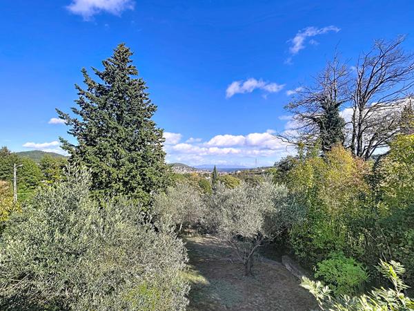 Manosque, maison 4 pièces 81 m² , balcon, terrasse, garage et abris de jardin