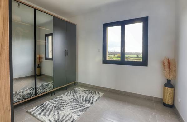 Maison récente 6 pièces 150m²