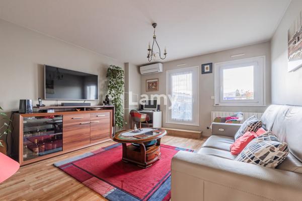 Appartement 4 pièces en triplex au centre-ville