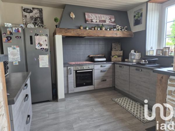 Maison à vendre 6 pièces 169 m² Valence-en-Poitou