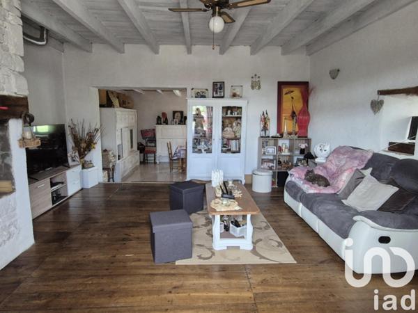 Maison à vendre 6 pièces 169 m² Valence-en-Poitou