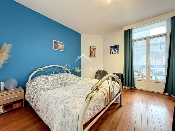 Millau (12100) APPARTEMENT T2 60 M² VENDU MEUBLÉ AVEC GRANDE TERRASSE