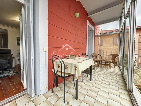 Millau (12100) APPARTEMENT T2 60 M² VENDU MEUBLÉ AVEC GRANDE TERRASSE