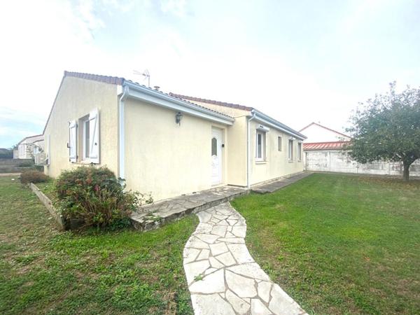 MAISON PLAIN PIED - 3 CHAMBRES 44680 SAINTE PAZANNE - BUDGET 270 400  HAI
