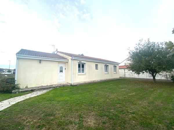 MAISON PLAIN PIED - 3 CHAMBRES 44680 SAINTE PAZANNE - BUDGET 270 400  HAI