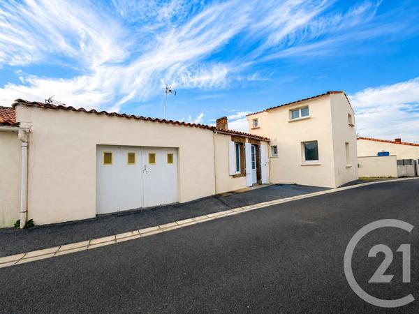 Maison à vendre  4 pièces - 87,47 m 2   JARD SUR MER  - 85