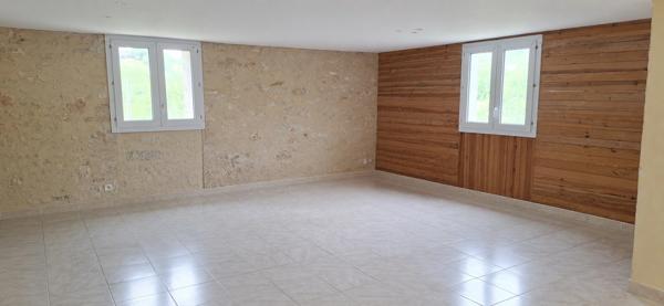 LES FARGES (24) : Maison 80 m2, terrain  de 12 339 m2