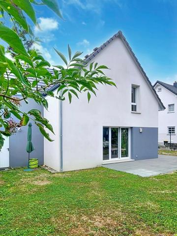 Belle maison contemporaine de 120m² sur 4.02 ares.