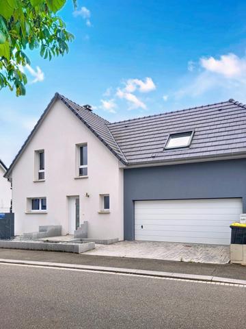 Belle maison contemporaine de 120m² sur 4.02 ares.