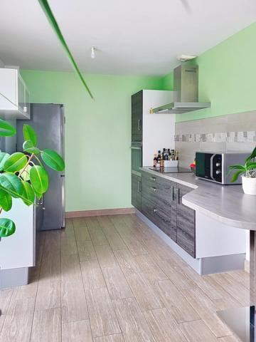 Belle maison contemporaine de 120m² sur 4.02 ares.