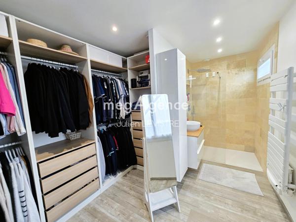 Maison à Ablis, 78660 - 6 pièces 125m²