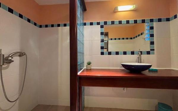 Maison à louer    4 pièces •  Saint-François