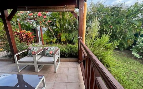 Maison à louer    4 pièces •  Saint-François