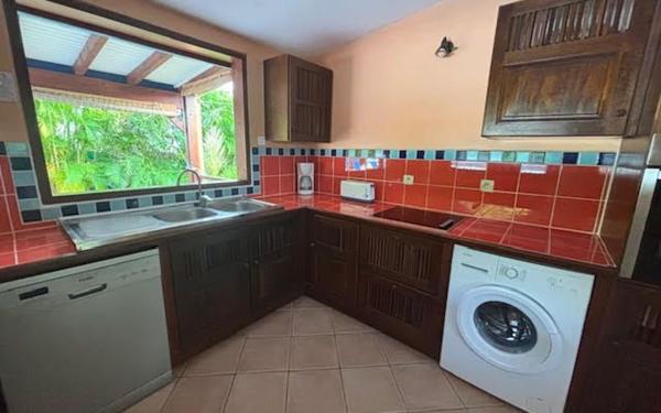 Maison à louer    4 pièces •  Saint-François