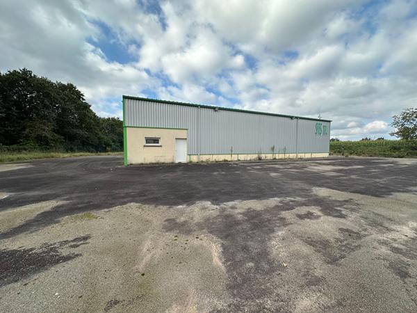 Entrepôt / local industriel 500 m²