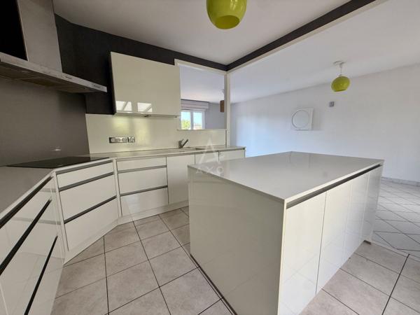 EXCLUSIVITÉ // MAISON INDIVIDUELLE // 122 M2 // 3 CHAMBRES // BUREAU AVEC ACCÈS INDÉPENDANT // JARDIN // GARAGE