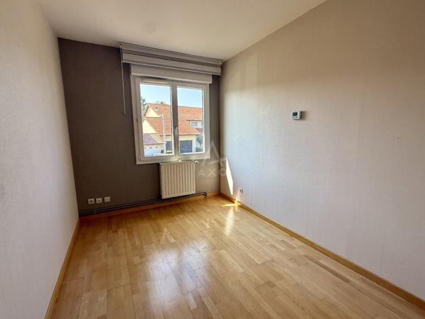 EXCLUSIVITÉ // MAISON INDIVIDUELLE // 122 M2 // 3 CHAMBRES // BUREAU AVEC ACCÈS INDÉPENDANT // JARDIN // GARAGE