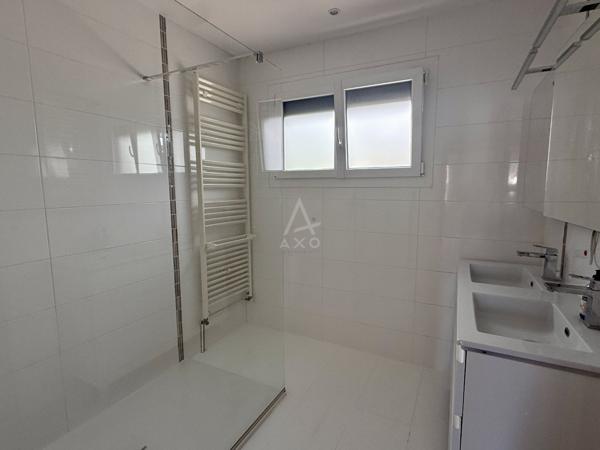 EXCLUSIVITÉ // MAISON INDIVIDUELLE // 122 M2 // 3 CHAMBRES // BUREAU AVEC ACCÈS INDÉPENDANT // JARDIN // GARAGE