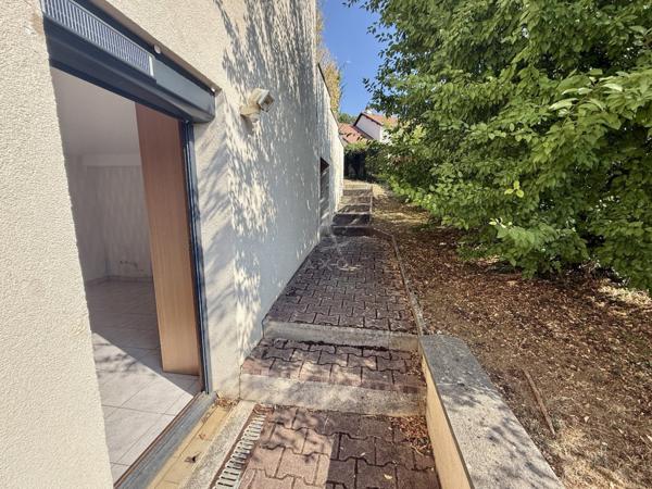 EXCLUSIVITÉ // MAISON INDIVIDUELLE // 122 M2 // 3 CHAMBRES // BUREAU AVEC ACCÈS INDÉPENDANT // JARDIN // GARAGE