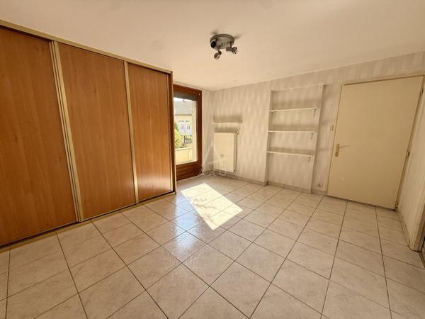 EXCLUSIVITÉ // MAISON INDIVIDUELLE // 122 M2 // 3 CHAMBRES // BUREAU AVEC ACCÈS INDÉPENDANT // JARDIN // GARAGE