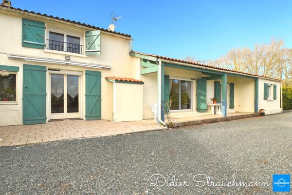 Maison à vendre 9 pièces proche de AIGREFEUILLE D'AUNIS (17)