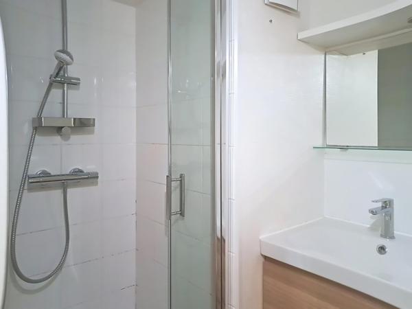 Appartement à NANTES, 44000 - 2 pièces 48m²