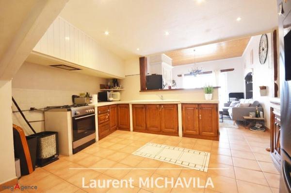 Maison à VILLENEUVE-LES-BEZIERS, 34420 - 8 pièces 130m²