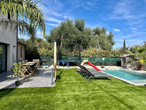 COUP DE CŒUR pour cette adorable villa individuelle récente de 2023.